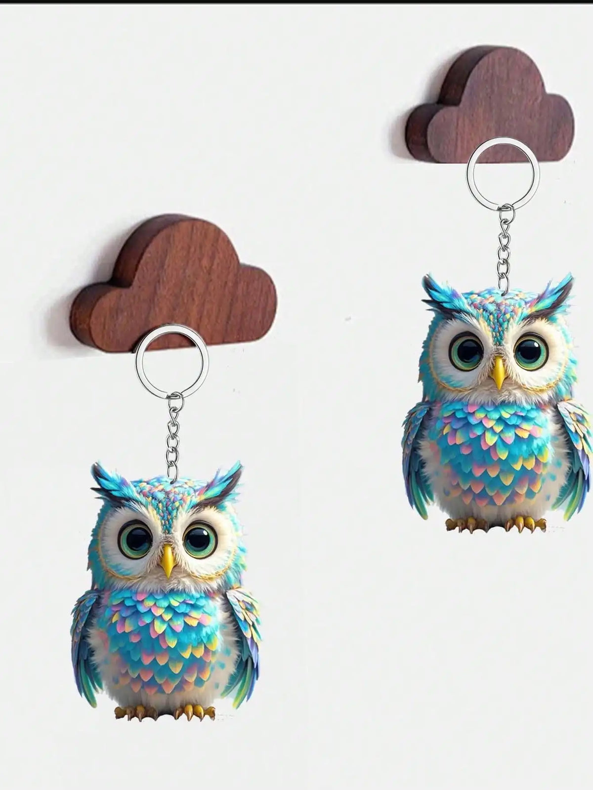 Owl Charm Keychain with O-Shaped Buckle