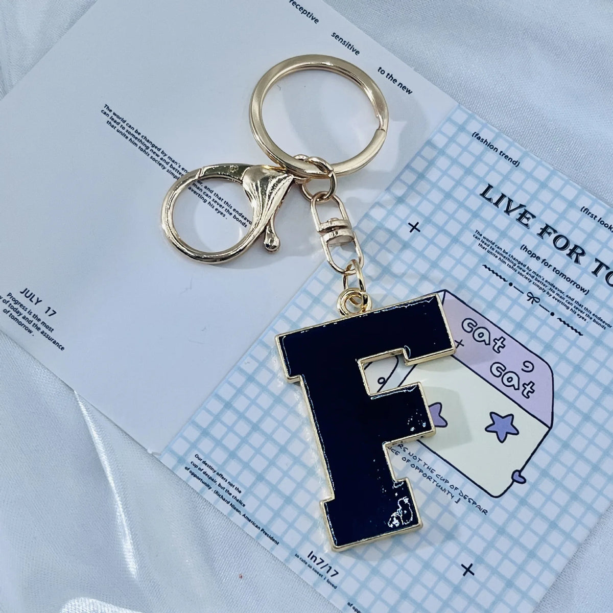 Enamel 26 Alphabet Letter Keychain Pendant Versatile Portable Letter Keyring Charm Decor for Bracelet Necklace Bag Mini Gift