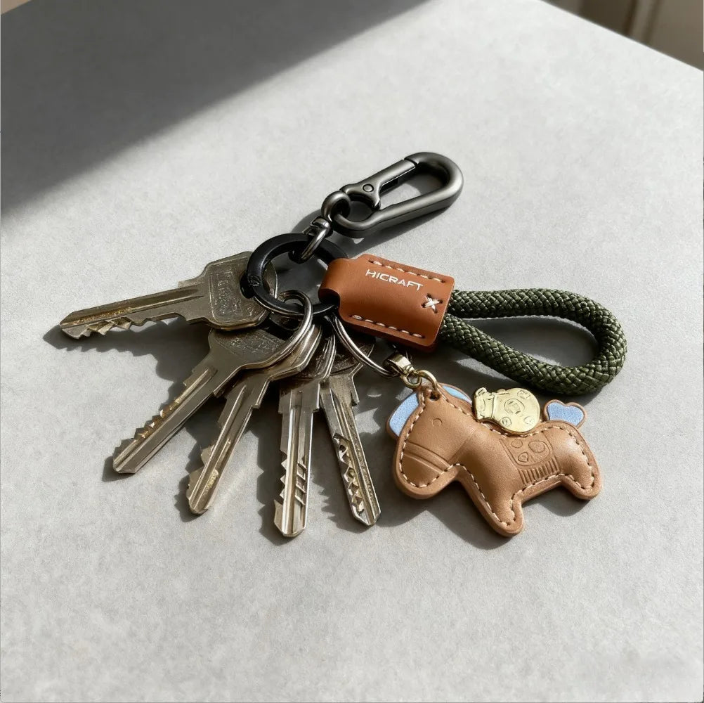 XMAO Minimalist Leather Keychain