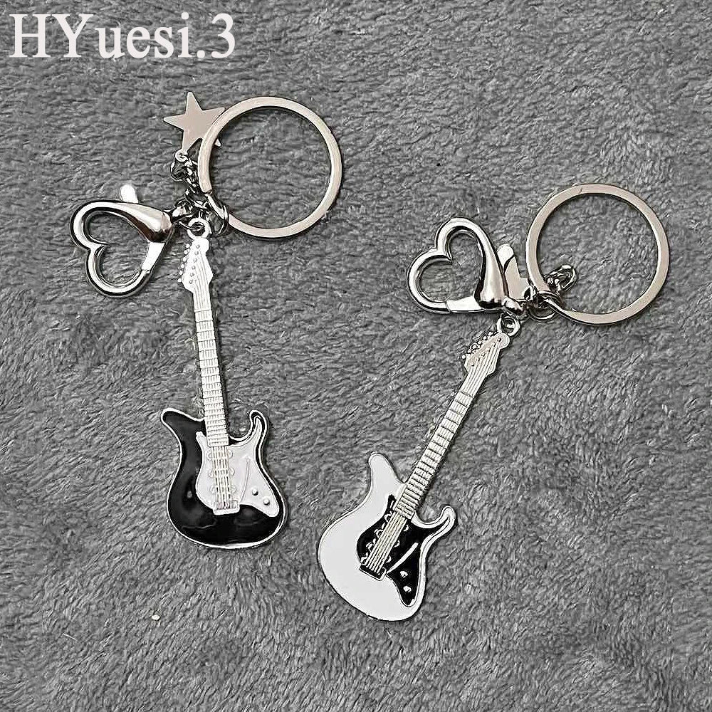 Zinc Alloy Guitar Keychain with Split Ring