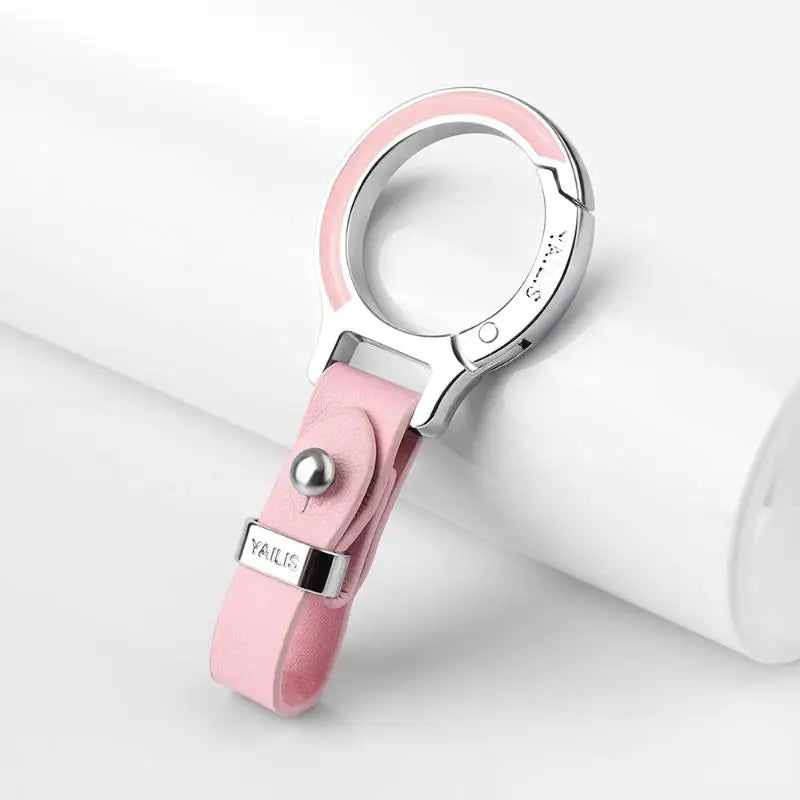 Button-Switch Keychain in Leather and Zinc Alloy
