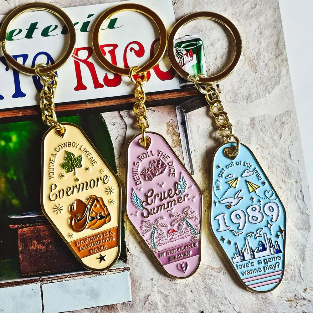 Music Singer Keychain Motel Key Chain Fashion Accessory
