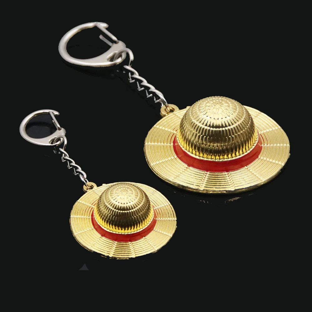 Straw Hat Metal Keychain in Gold-Tone Alloy