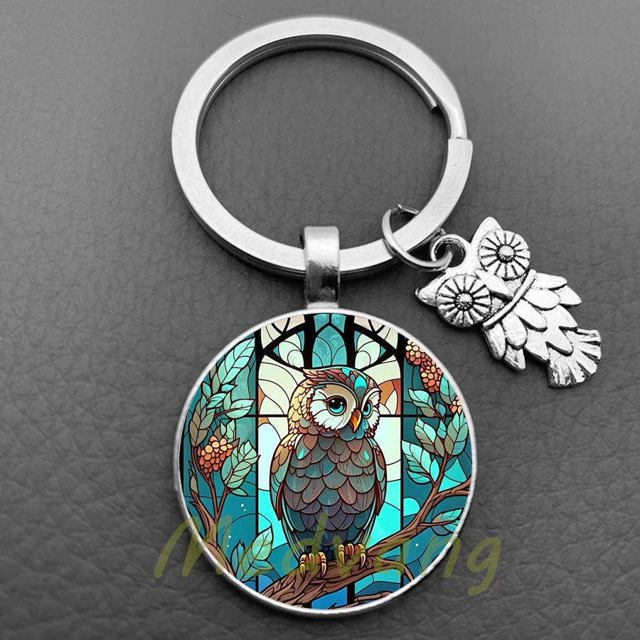 New Cute Owl Keychain with Large Eyes Owl Retro Pattern Glass Convex Keychain Creative Men's and Women's Car Bag Pendant Jewelry