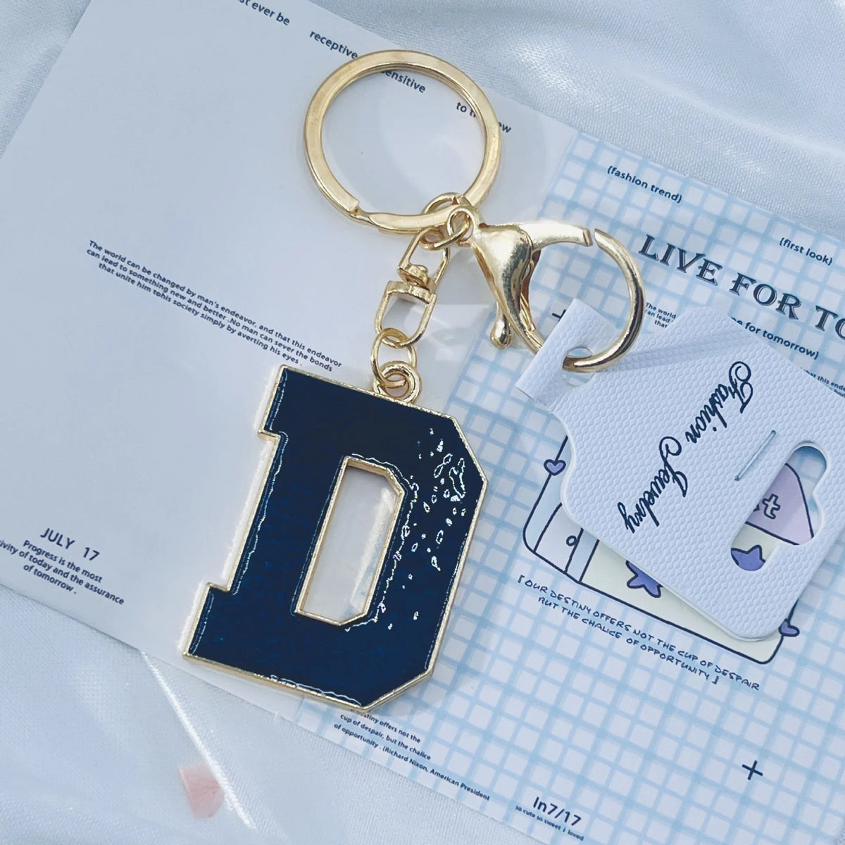 Enamel 26 Alphabet Letter Keychain Pendant Versatile Portable Letter Keyring Charm Decor for Bracelet Necklace Bag Mini Gift
