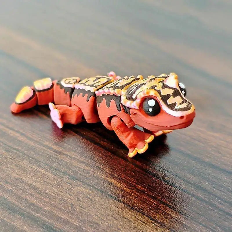 Articulated Gecko Keychain with Movable Limbs