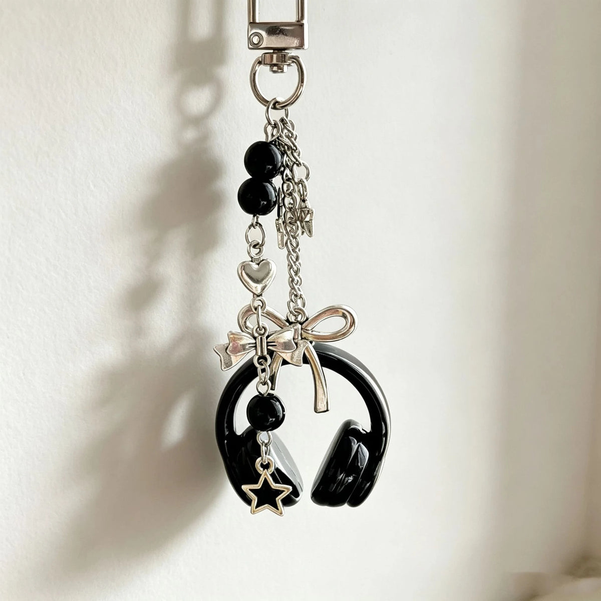 Butterfly Knot and Earphone Charm Keychain