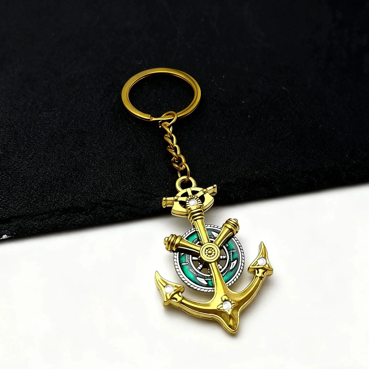 Retro Rotatable Anchor Keychain