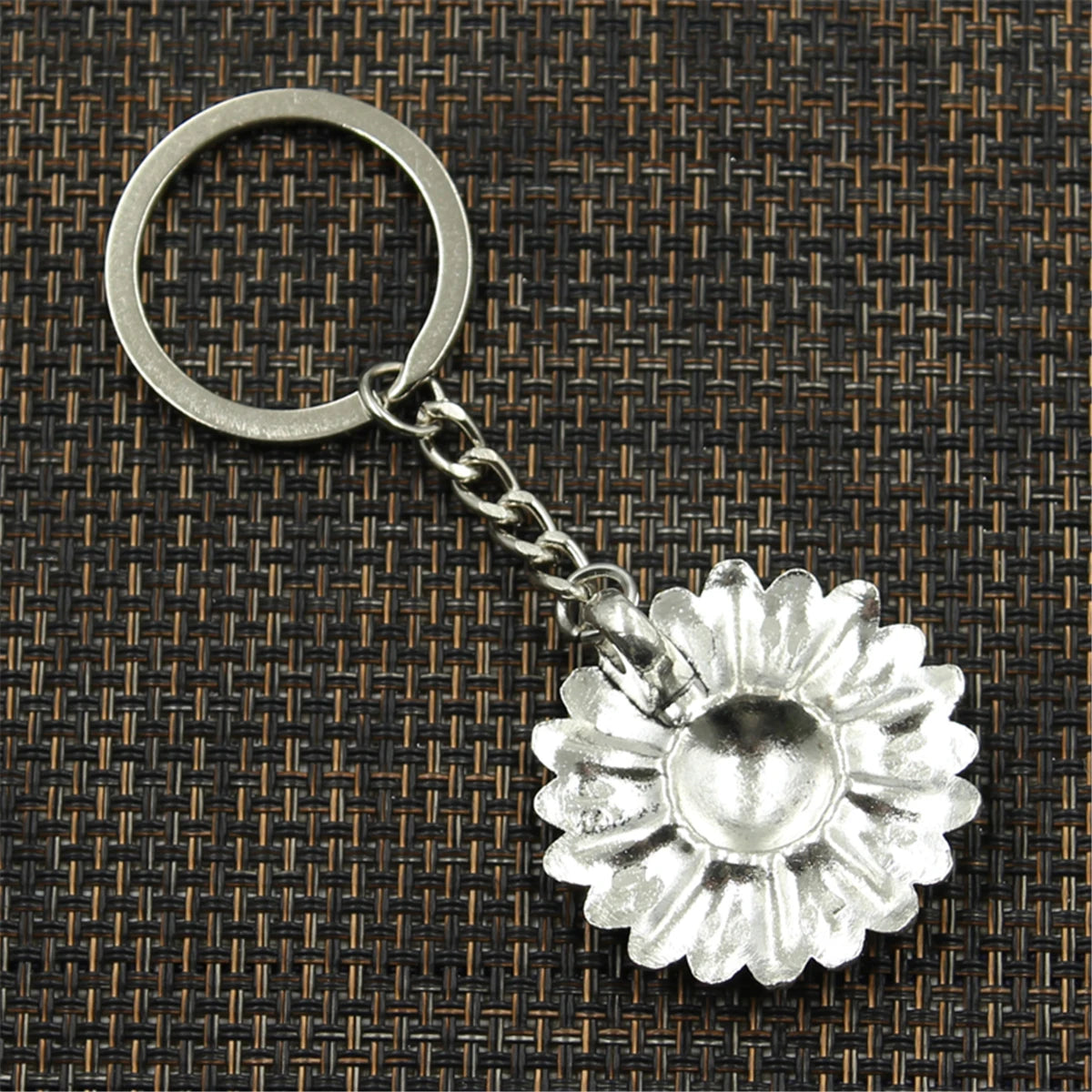 Sunflower Pendant Keychain in Antique Silver Finish