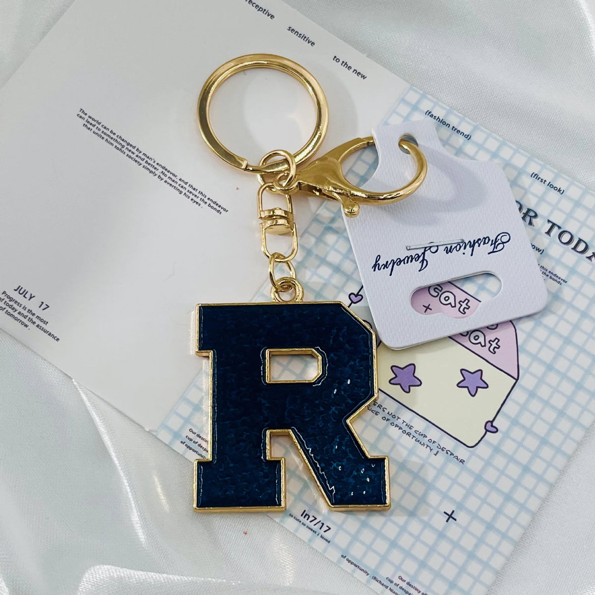 Enamel 26 Alphabet Letter Keychain Pendant Versatile Portable Letter Keyring Charm Decor for Bracelet Necklace Bag Mini Gift
