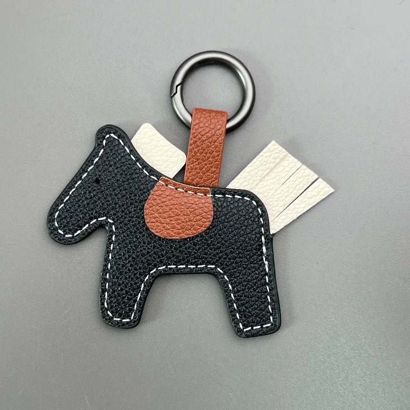 1PC Cute Leather Horse Keychain, Handmade Pony Bag Charm, Stylish Key Ring for Keys, Bags & Car Decor