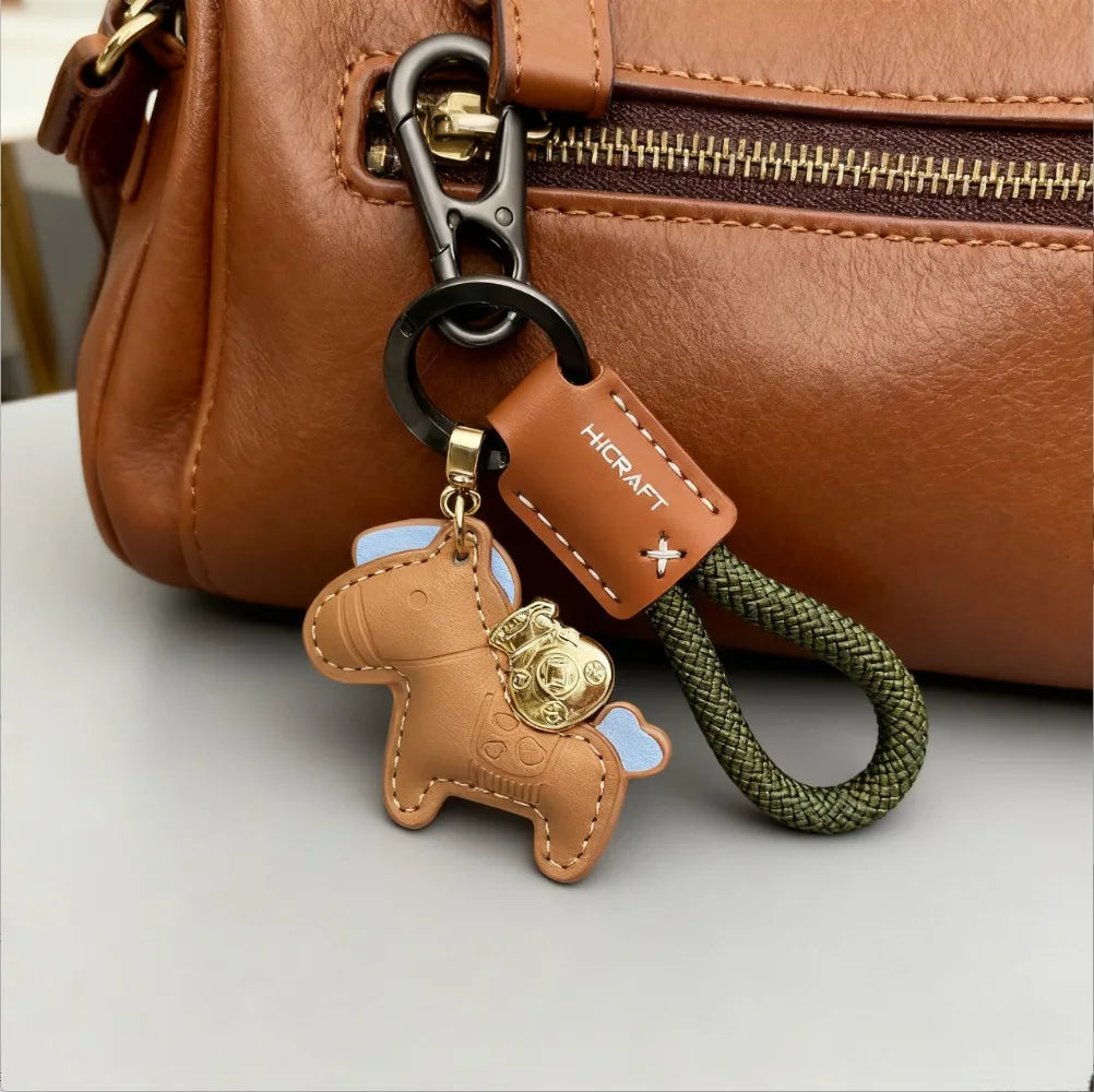XMAO Minimalist Leather Keychain