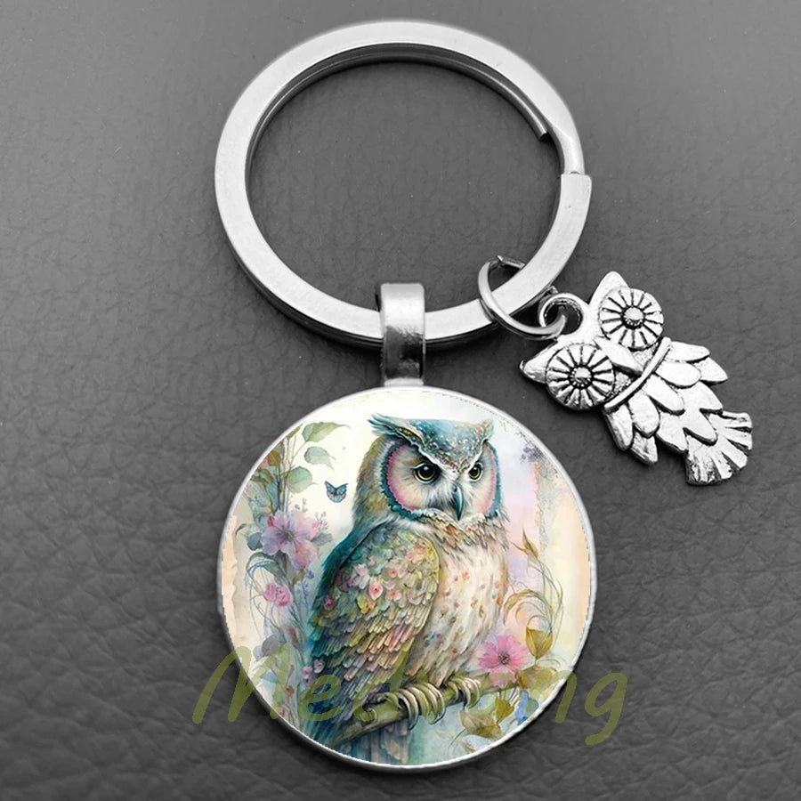 New Cute Owl Keychain with Large Eyes Owl Retro Pattern Glass Convex Keychain Creative Men's and Women's Car Bag Pendant Jewelry