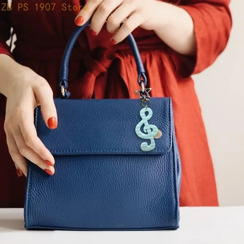 Modern  Keychain Featuring Music Note Lightweight Compact Everyday Accessory 55KA