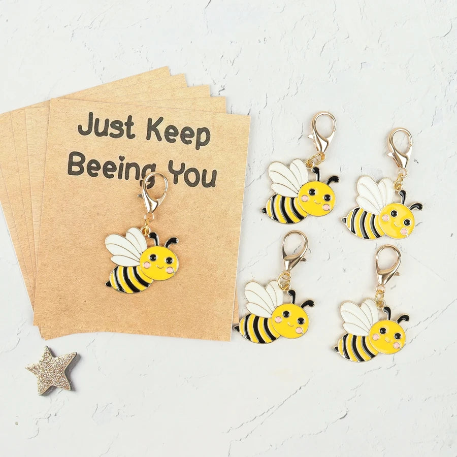 5 Cute Bee Keychains, Encouraging Gifts, Adorable Friendship Gifts, Positive Energy Encouragement Gifts, Ideal Gifts for Family Members