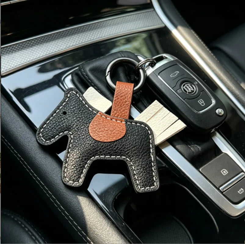 1PC Cute Leather Horse Keychain, Handmade Pony Bag Charm, Stylish Key Ring for Keys, Bags & Car Decor