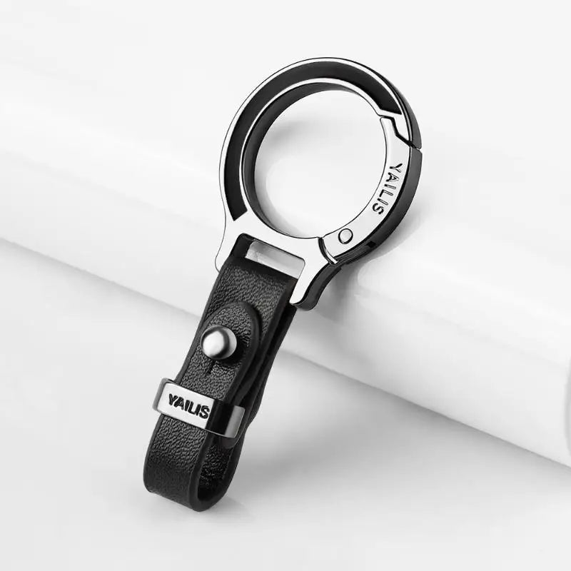 Button-Switch Keychain in Leather and Zinc Alloy