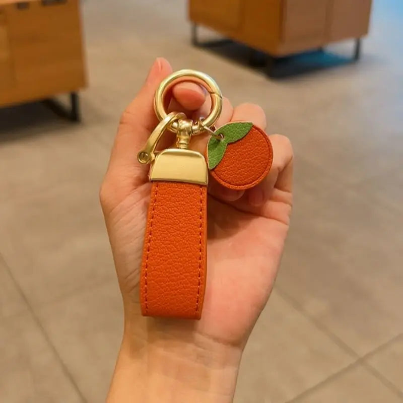 The New Pendant of The Keychain  Has  Same Simple Leather Rope Keychain, and  Cute High-end Pendant Chain for Women.