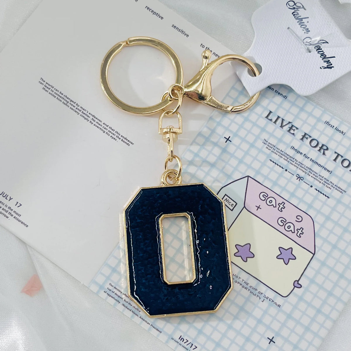 Enamel 26 Alphabet Letter Keychain Pendant Versatile Portable Letter Keyring Charm Decor for Bracelet Necklace Bag Mini Gift